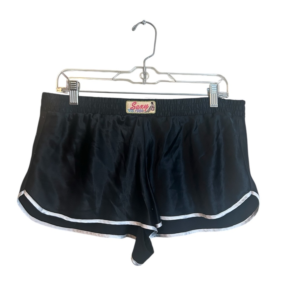 Victoria's Secret Black Sleep Shorts with White Trim Size Large Like New